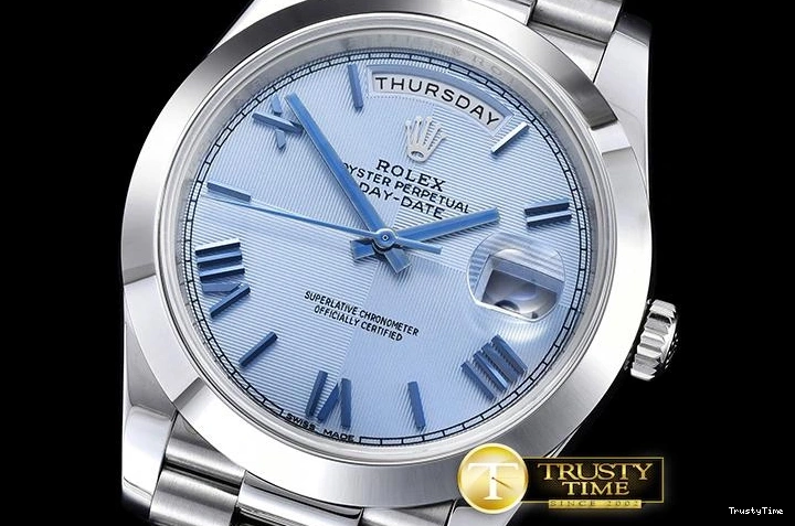 1227 RDD0203 – DayDate 40mm EasyMatch 669